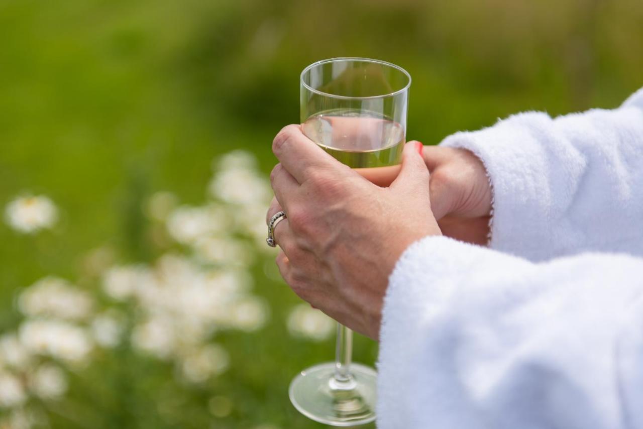 Bonnie Barns - Adults Only Luxury Lodges With Hot Tubs Luss Zewnętrze zdjęcie