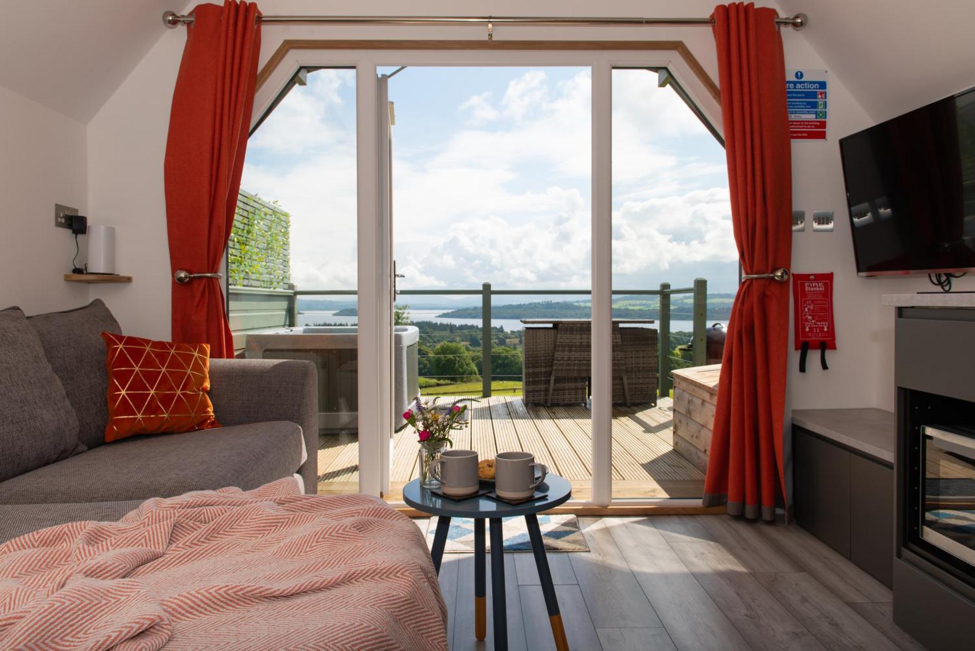 Bonnie Barns - Adults Only Luxury Lodges With Hot Tubs Luss Zewnętrze zdjęcie